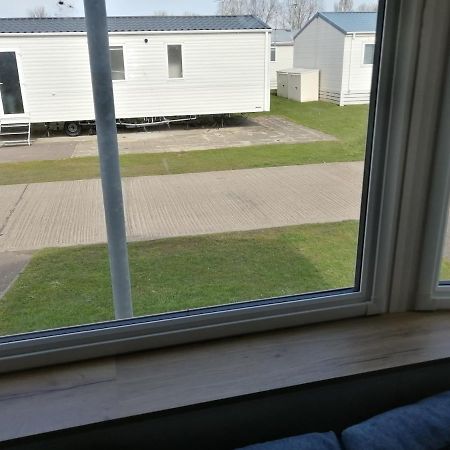 Вилла 709 Seawick Jaywick Sands Экстерьер фото